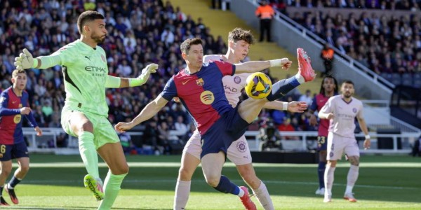 巴萨迎战法兰克福！弗里克三大难题待解，德容回归引发首发之争