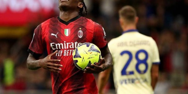 意超杯焦点战前瞻：12-19 03:00 迭戈・马拉多纳球场的意甲豪门生死局