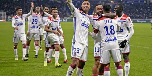 法甲焦点战：里昂主场能否碾压图卢兹？