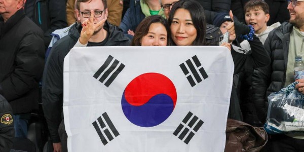 从低谷到巅峰：范德文眼中的波斯特科格鲁体系