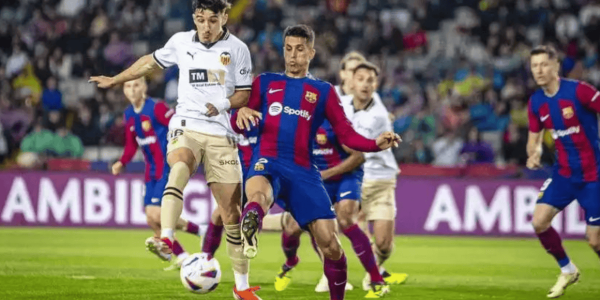 西甲临时调整巴萨主场引争议，小球场安排被指漠视客队球迷权益