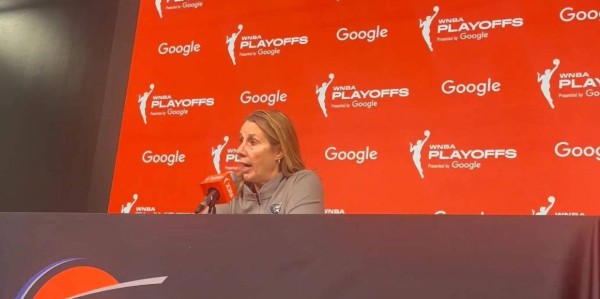 山猫主帅因批评裁判被罚1.5万 WNBA史上最重个人罚款