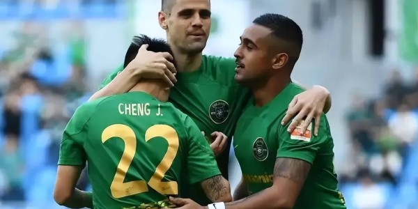 放弃加蓬籍！足协提前拍板同意法甲冠军队王牌核心归化入籍，已搭档王钰栋出战