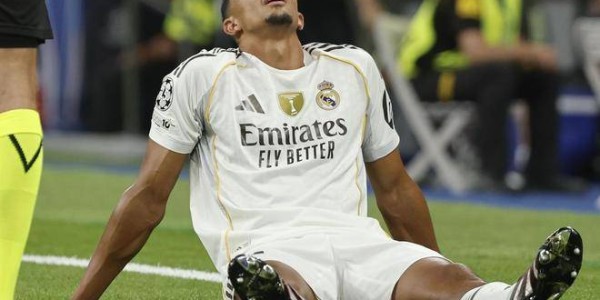 皇马27岁飞翼成玻璃人？加盟5个月2次重伤暴露致命隐患