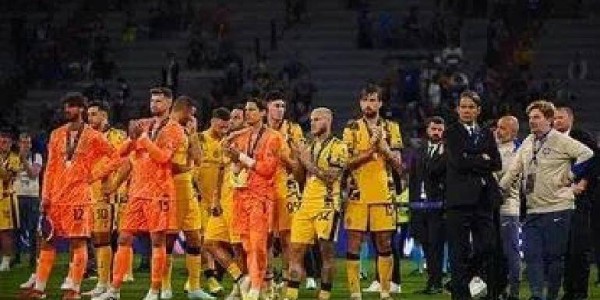 新帅执教前景引热议！齐沃能否带国米走出困境，新赛季变革待考验