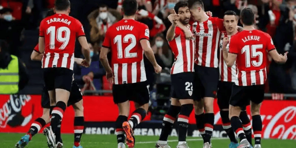 西甲保级关键战：塞维利亚主场死磕毕尔巴鄂，谁能破局？