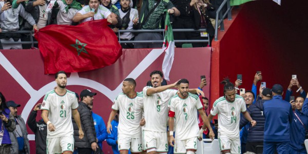 本泽马续约吉达联合？38岁传奇前锋的未来与数据背后的故事