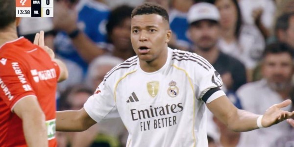 连续9场破门+争议点球！姆巴佩创纪录之夜，谁注意安切洛蒂这表情？