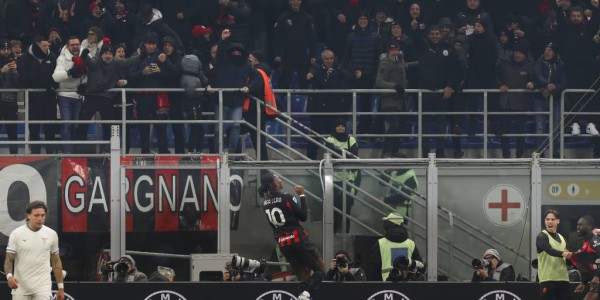 意甲历史性时刻：米兰vs科莫在澳大利亚的首次非意籍裁判执法