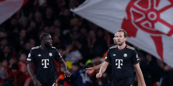 1-4爆冷！5-3翻盘！疯狂一夜，利物浦倒下，巴黎逆袭，拜仁落败