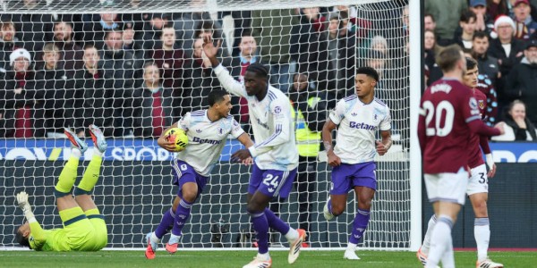 英超第16轮：维拉3-2逆转西汉姆