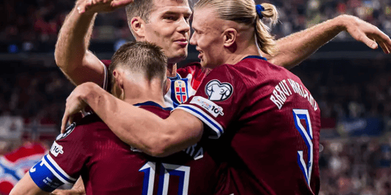 唏嘘！C罗力压本泽马成联赛最佳，欧冠梦碎，英媒：生涯已无遗憾？