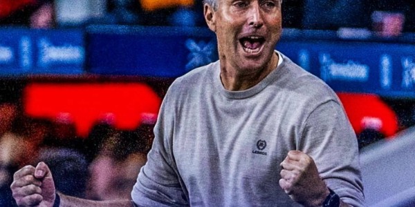 勒沃库森换帅，尤尔曼德3胜1平稳定局面，滕哈赫或重返荷甲