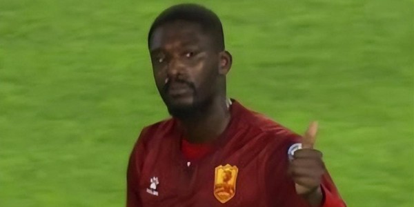 前阿森纳锋线妖星有望重返中国联赛，两大西亚劲旅虎视眈眈，无需转会费