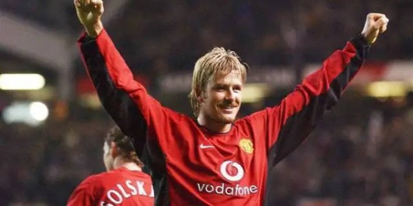 曼联，虽踢得憋屈却仍拥有众多中国球迷