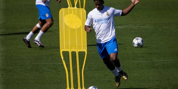 格列兹曼200球里程碑：西蒙尼盛赞他的贡献与马竞的未来