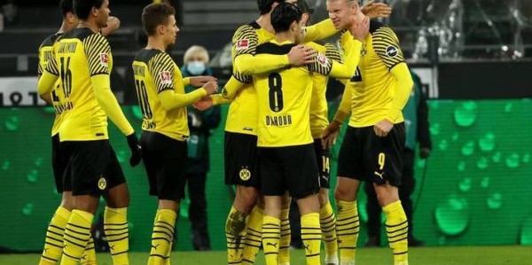 德甲周六 021：圣保利主场对阵多特蒙德前瞻