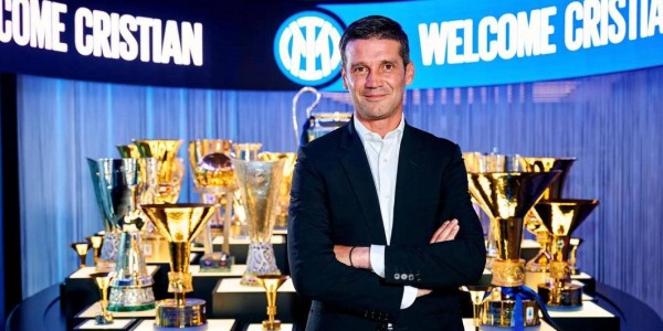 国际米兰50大胜，新帅表现出色，两名新援亮眼