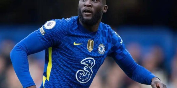 5分领跑迎魔鬼12月！阿森纳8场硬仗遇伤病潮，双战维拉成争冠关键