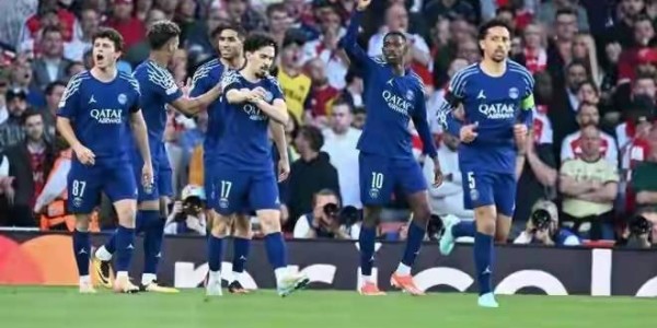 7大名帅难救红魔！曼联冲冠唯一希望，为何非他不可？