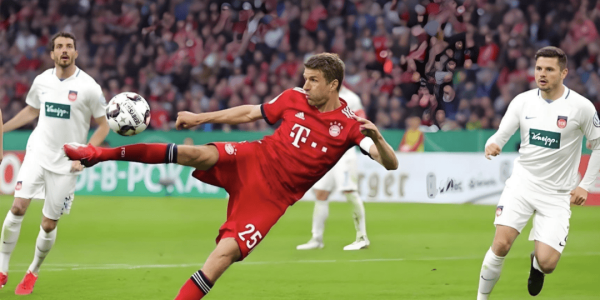 13连胜狂飙！拜仁半程9分领跑，孔帕尼的“魔法”还能持续多久？