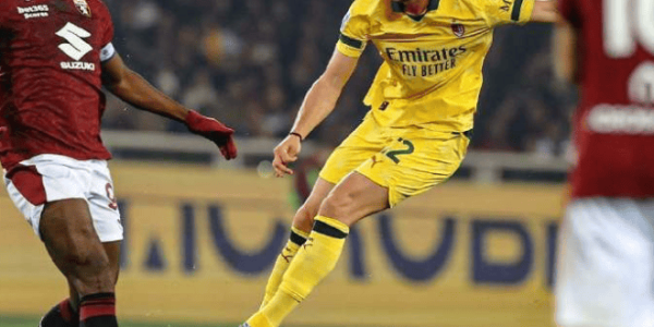 让二追三！普利西奇替补双响助AC米兰3-2逆转都灵，登顶意甲榜首