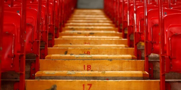 斯洛特谈利物浦逆转狼队：定位球防守待改进，维尔茨表现令人欣慰