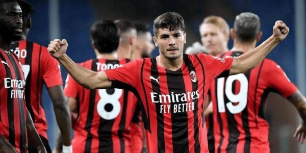 意甲焦点战！乌迪内斯主场保级死磕，AC 米兰争冠能否客场稳胜？