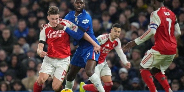 四线争冠迷局：阿尔特塔面临艰难取舍，虽首回合客胜切尔西却难以完全安心