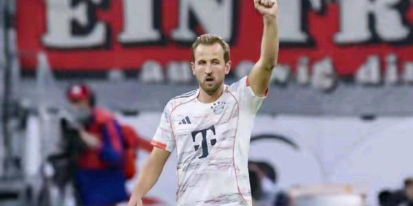 凯恩梅开二度，拜仁3-0客胜法兰克福 本赛季18球3助攻