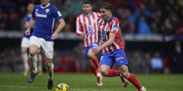 瓦伦西亚向阿尔巴致敬：110场比赛见证西甲首秀的传奇旅程