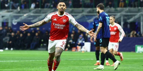 欧冠最新积分榜揭晓：阿森纳强势提前晋级，曼城、国米遭遇惨败