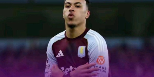 曼联客场1-2不敌维拉，红魔近四轮联赛仅获一胜，前景堪忧