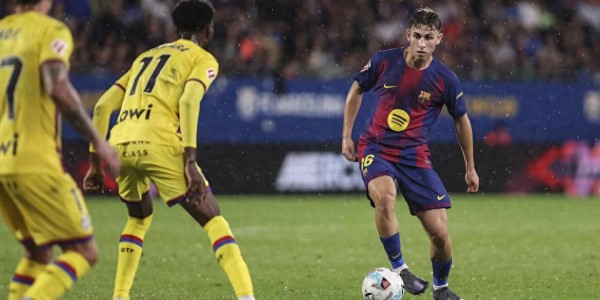 巴萨急盼归队！拉菲尼亚费尔明立返，亚马尔咋还在路上？