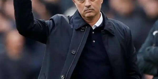 穆里尼奥复归曼联在即！不再执教葡超，重燃与瓜迪奥拉的恩怨