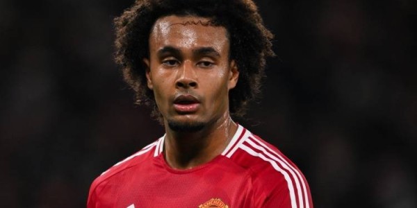 交易在即曼联11号告别红魔：阿莫林不给机会，又是一笔失败买卖