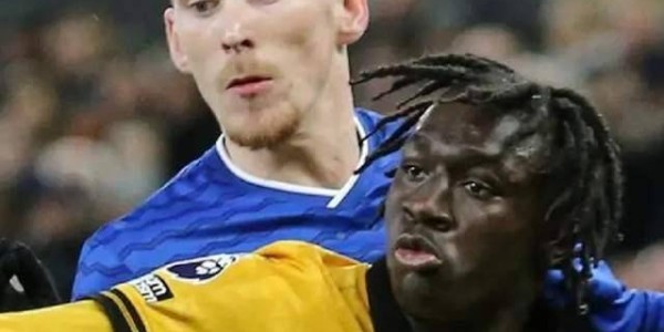 马内身价25万欧转会费要5000万英镑！凭什么？利物浦曼联阿森纳都有意