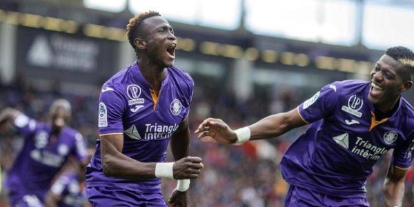 法甲焦点战：欧塞尔主场迎战图卢兹，攻防博弈定胜负