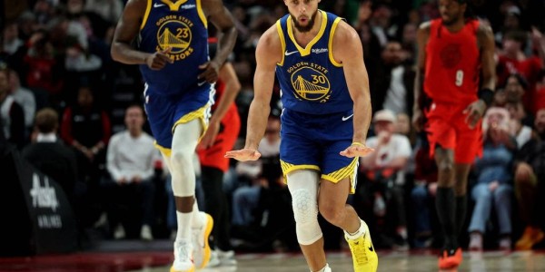 库里拿高分不再等于胜利 勇士这轮衰退谁该负主责？