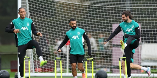 斯洛特：我将与萨拉赫进行沟通 希望他能留下