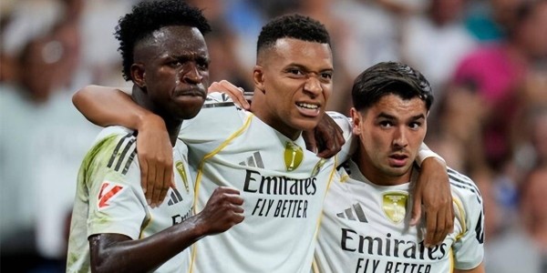 皇马决战巴萨，右边锋之争：迪亚斯和马斯坦托诺谁主沉浮