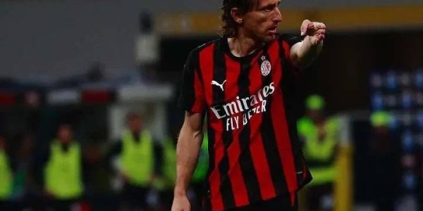 从1-0到2-2！意甲领头羊绝平！米兰7轮不败，无欧战单线盼夺冠