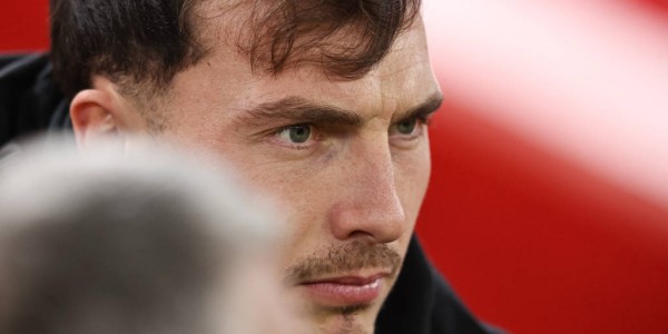 斯洛特未来堪忧：仅靠欧冠资格无法确保留任，利物浦需战术革新