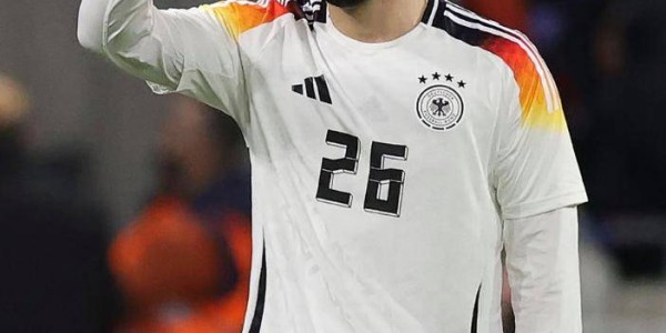 告别，曼联！5000万废柴火速离队，下家确定！1亿德甲双星空降红魔