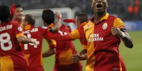 欧冠：加拉塔萨雷对阵利物浦，实力对比与前景展望