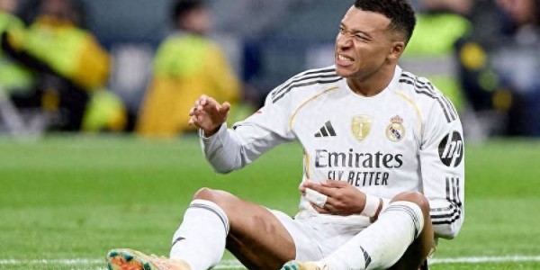 多谁谁尴尬！皇马免签姆巴佩后 国内4冠均被巴萨夺走 巴黎6冠王