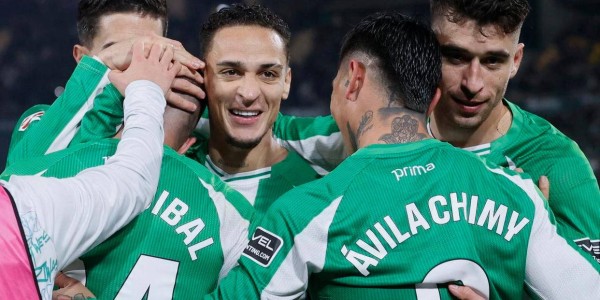 西甲最新积分榜更新：皇马2-0胜 比利亚雷亚尔0-2落败